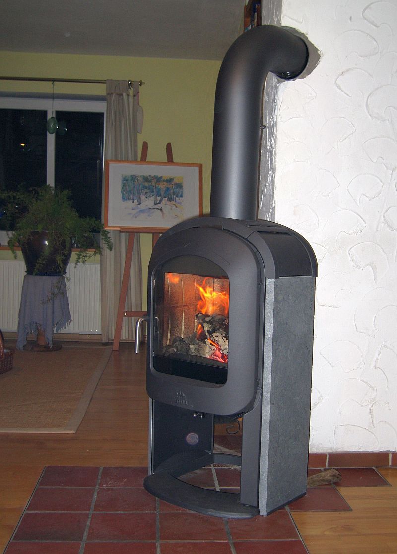 work/jotul_f250_auf_ecke_img_0960.jpg